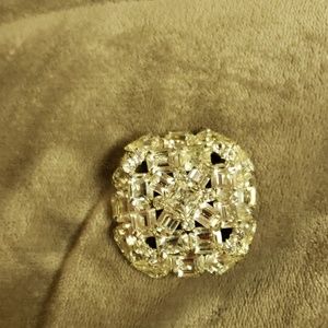 Weiss Vintage Art Deco brooch from 1940-1950's